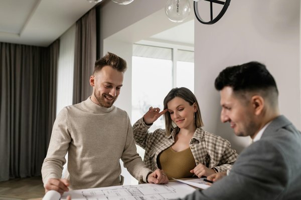 Maîtrisez le métier de régisseur lumière : guide pour futurs pros